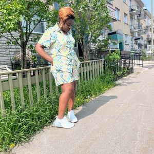 Short and shirt set , size available US 10 to US 18, same color as the picture.